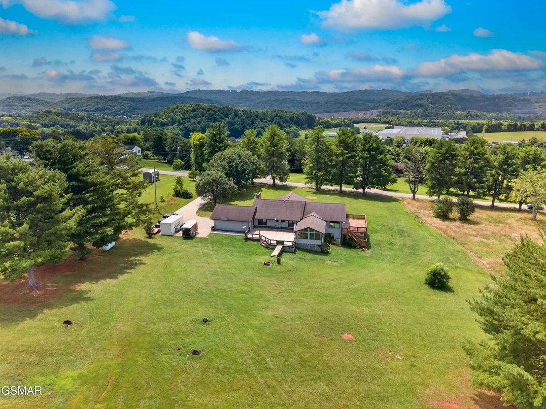 Photo of 383 Cate Byrd Road