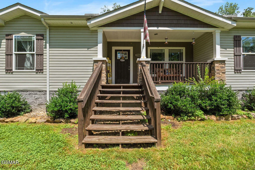 Photo of 704 Mize Road