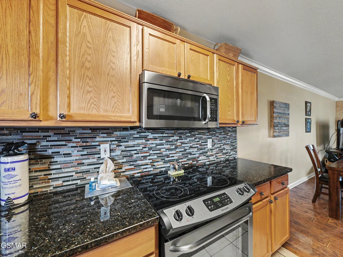 Photo of Unit UNIT552 at 205 Ogle Drive