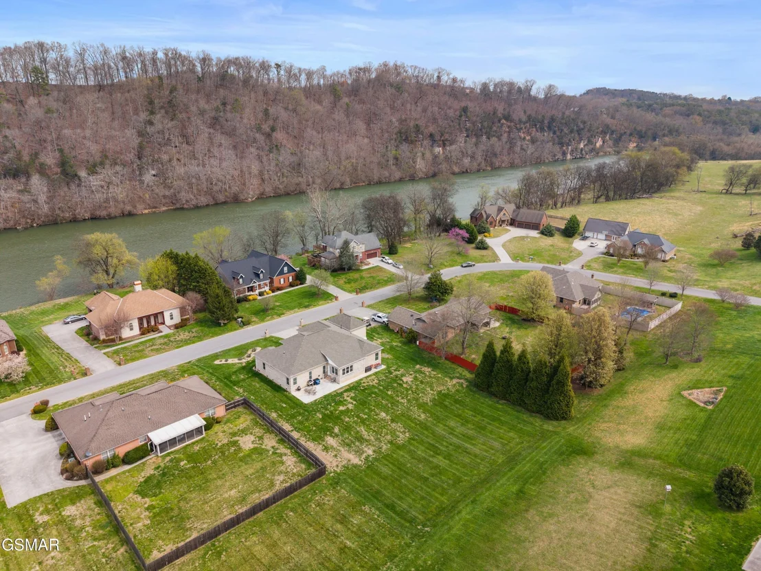 Photo of 1410 River Run Circle