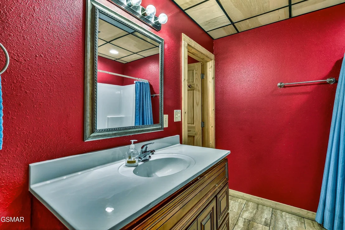 Photo of 3922 Valley View Drive