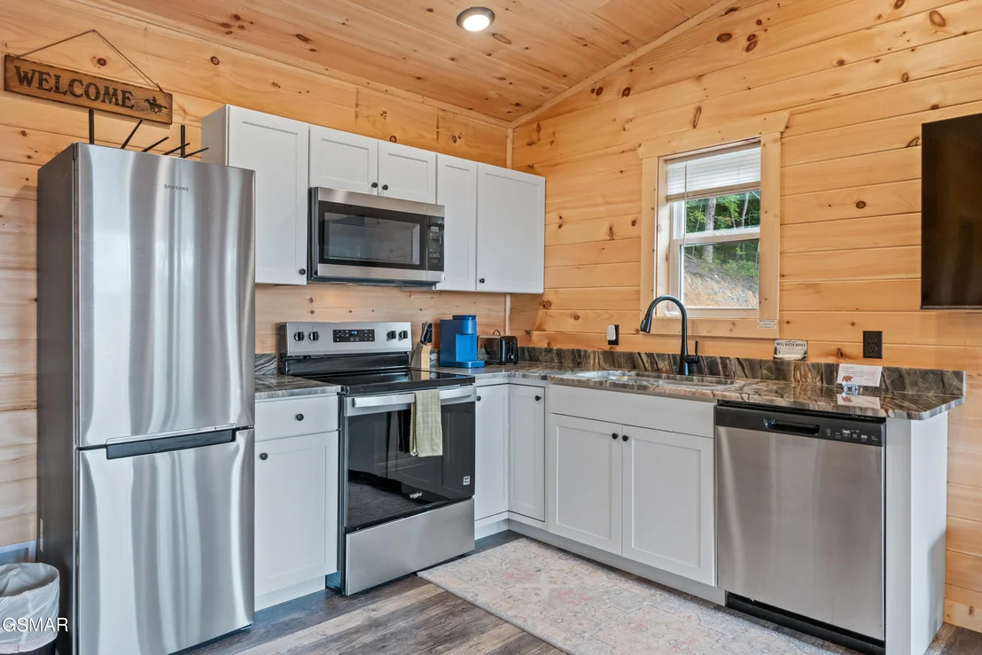 Photo of 2122&2128 Bluff Mountain Road