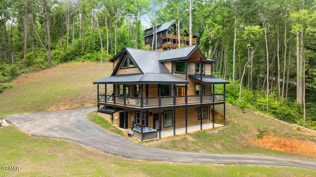 Photo of 2176 Spurling Road