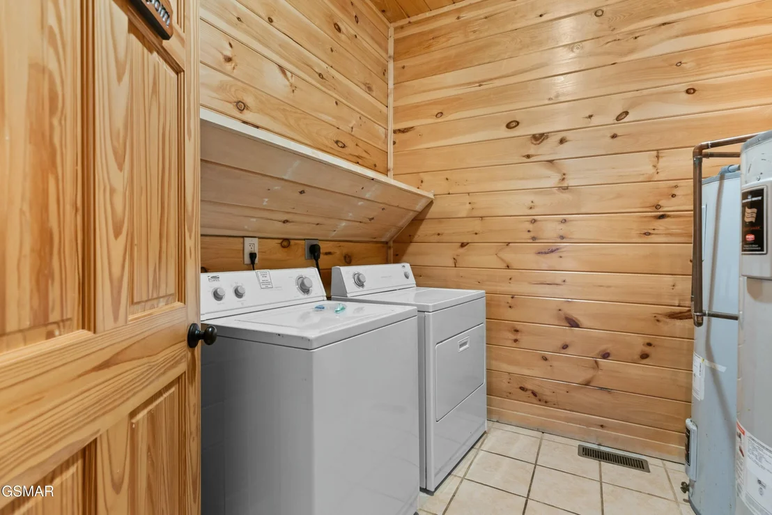 Photo of 950 Black Bear Cub Way