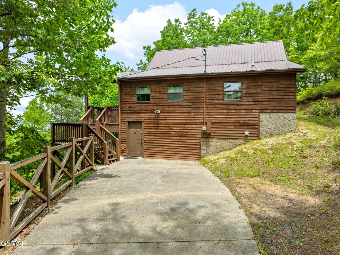 Photo of 2576 Misty Shadows Dr