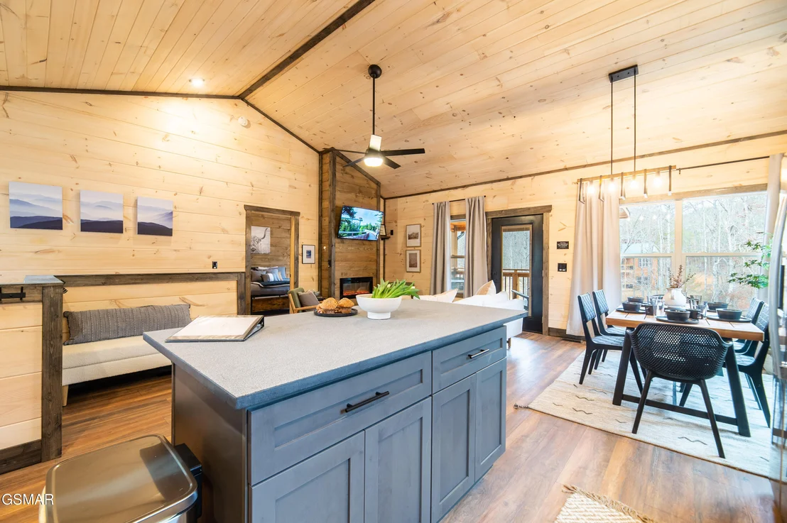 Photo of 1523 Bluff Ridge Road