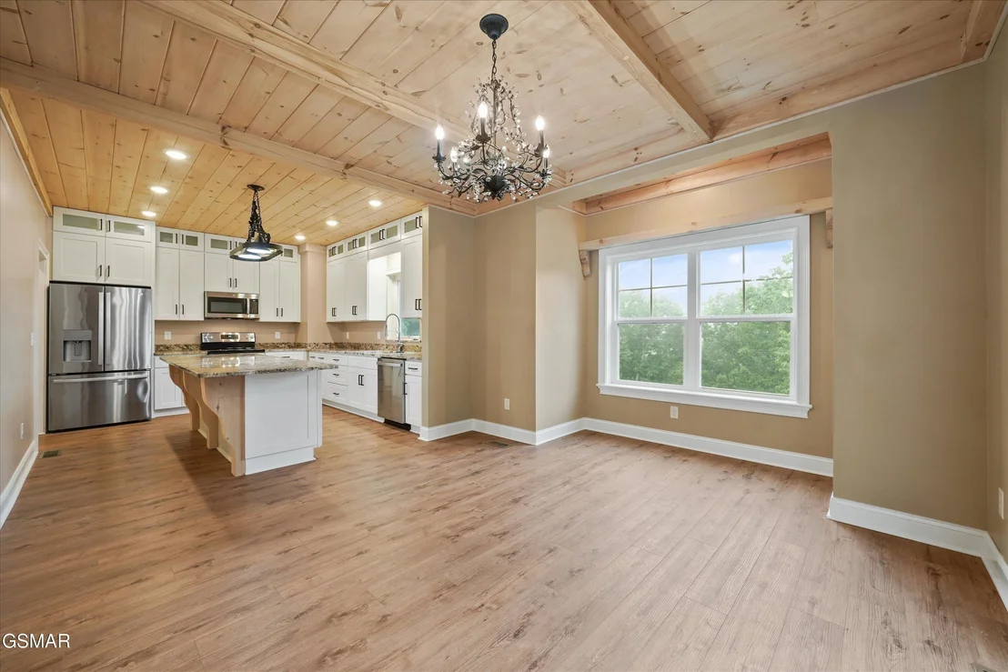 Photo of 534 Panorama Drive