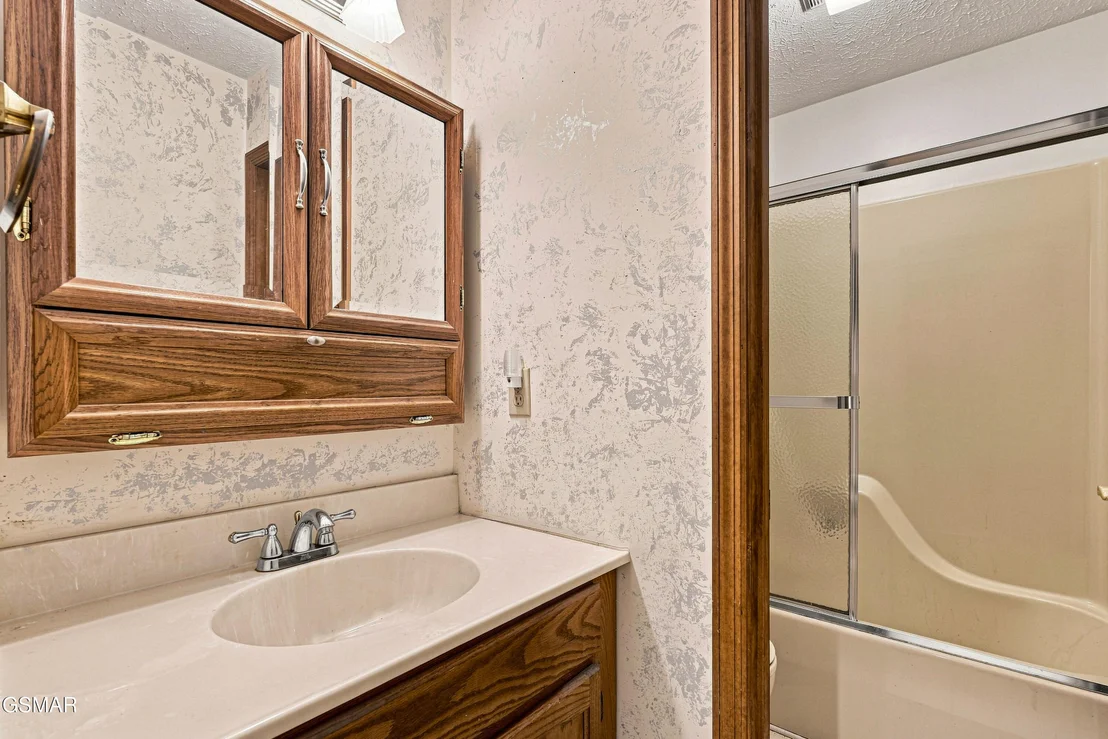 Photo of 2459 Amanda Lane