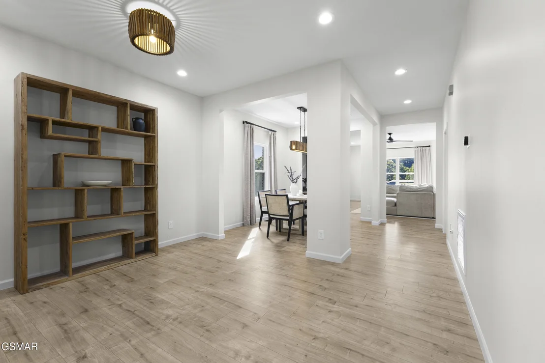 Photo of 1007 Crown Ridge Lane