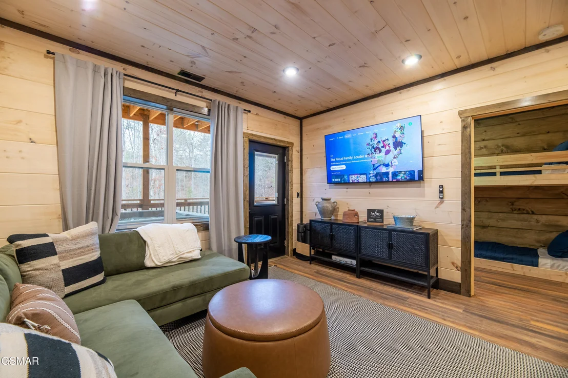Photo of 1523 Bluff Ridge Road