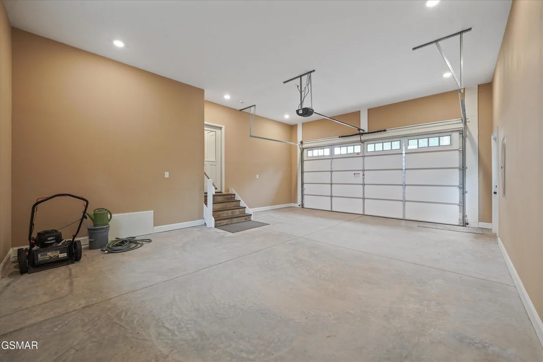 Photo of 534 Panorama Drive