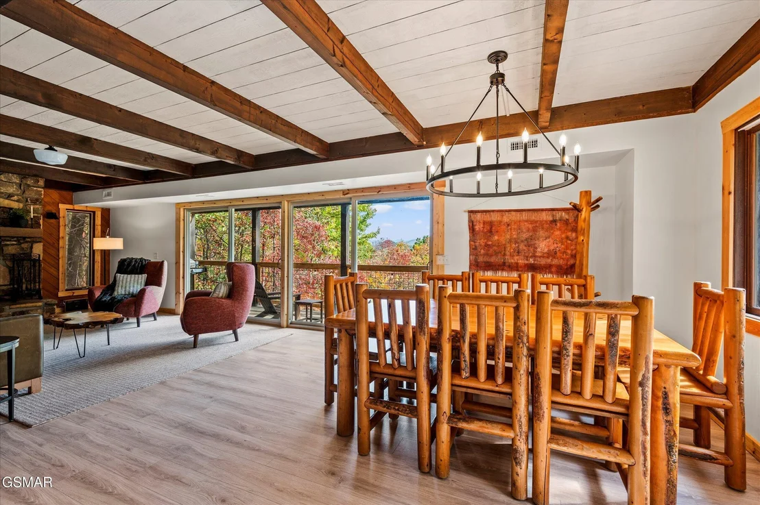 Photo of 2758 Overholt Trail