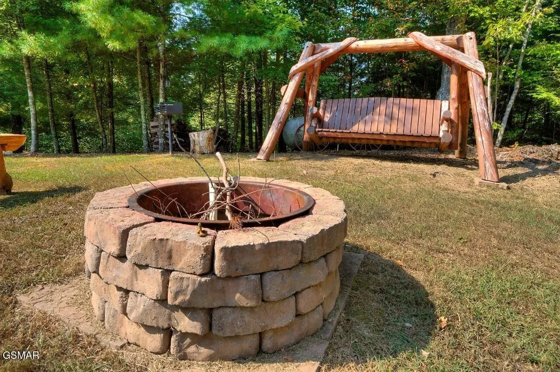 Photo of 4548 Whetstone Road