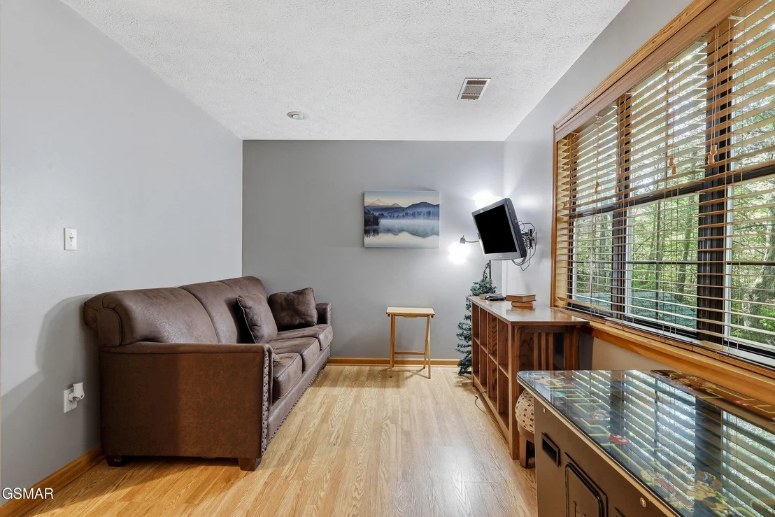 Photo of 507 Eagle Trail