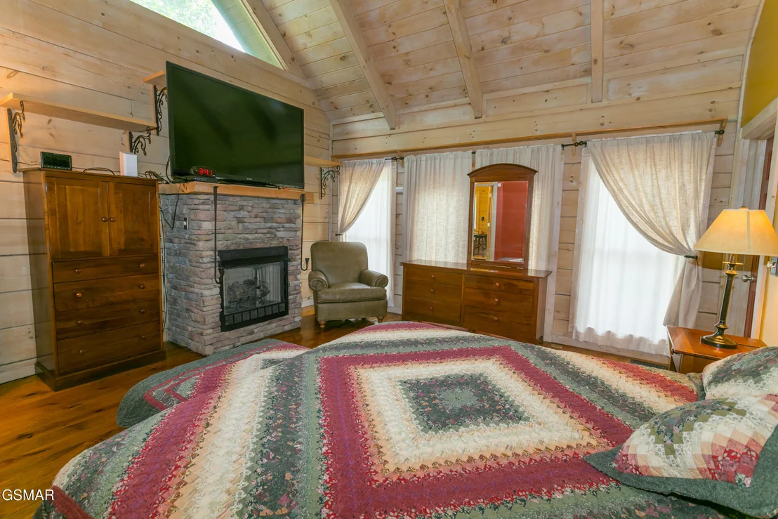 Photo of 4482 Whetstone Road