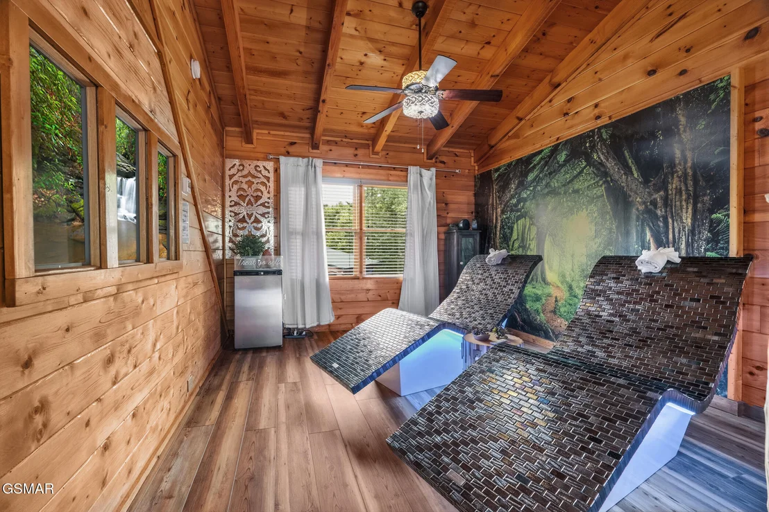 Photo of 605 Cherry Blossom Way