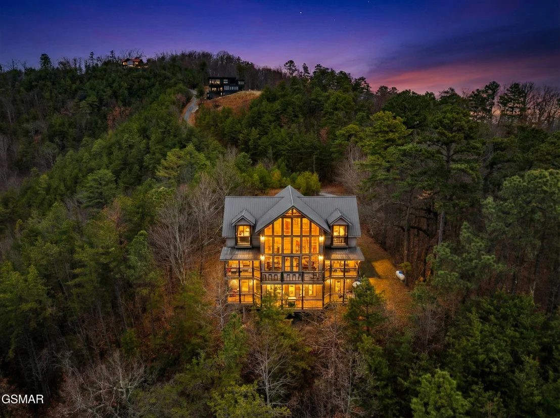 Photo of 1118 Eagle Pointe Way