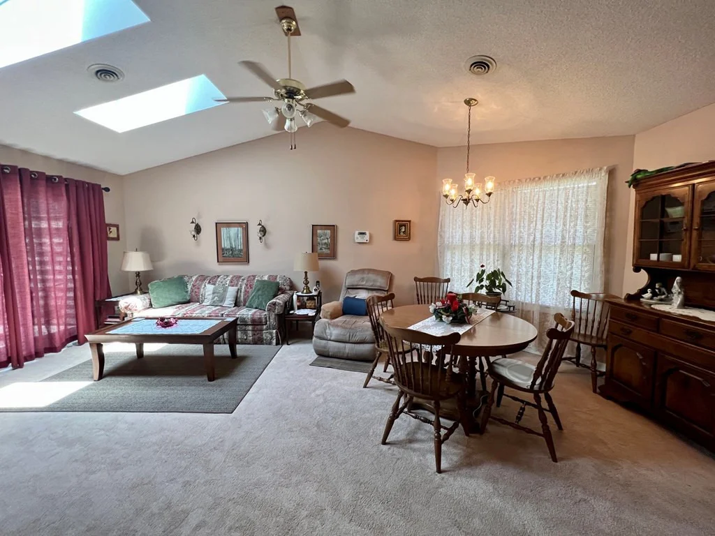 Photo of 587 Sunrise Circle