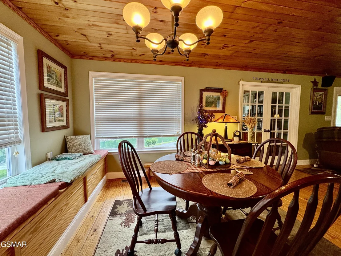 Photo of 401 Mountain Thrush Drive