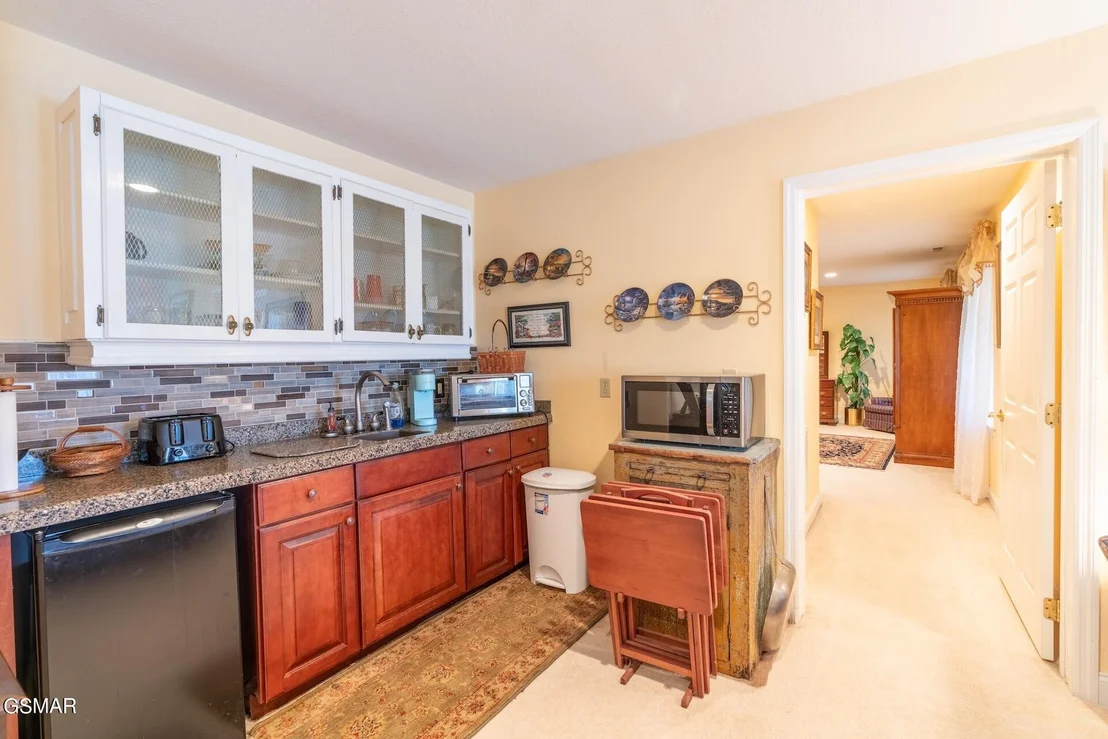 Photo of 3130 Kulpan Way
