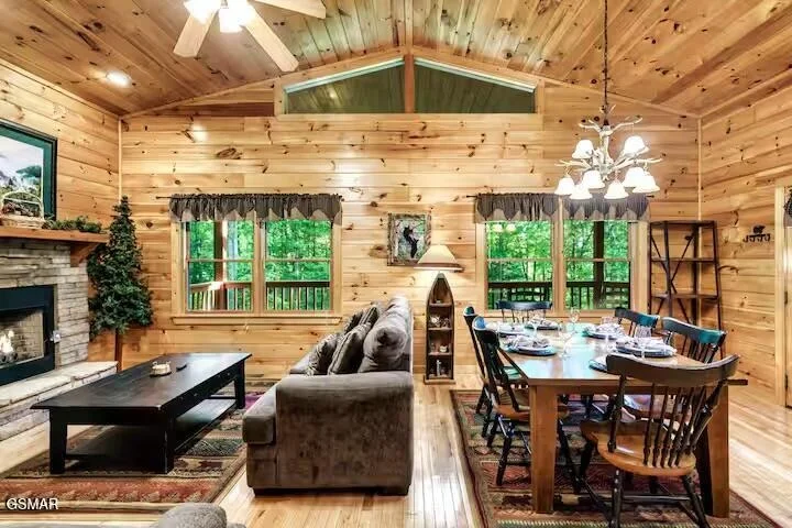 Photo of 3828 Saddle Brook Way