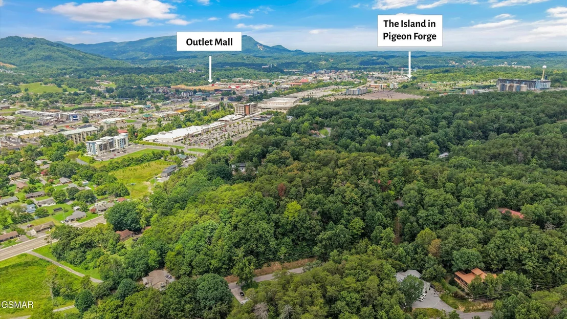 Photo of 623 Iron Mountain Road