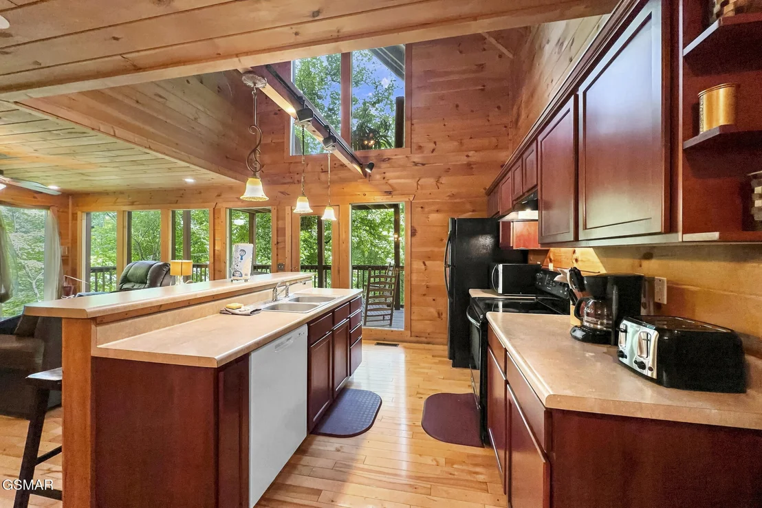 Photo of 2416 Balsam Circle