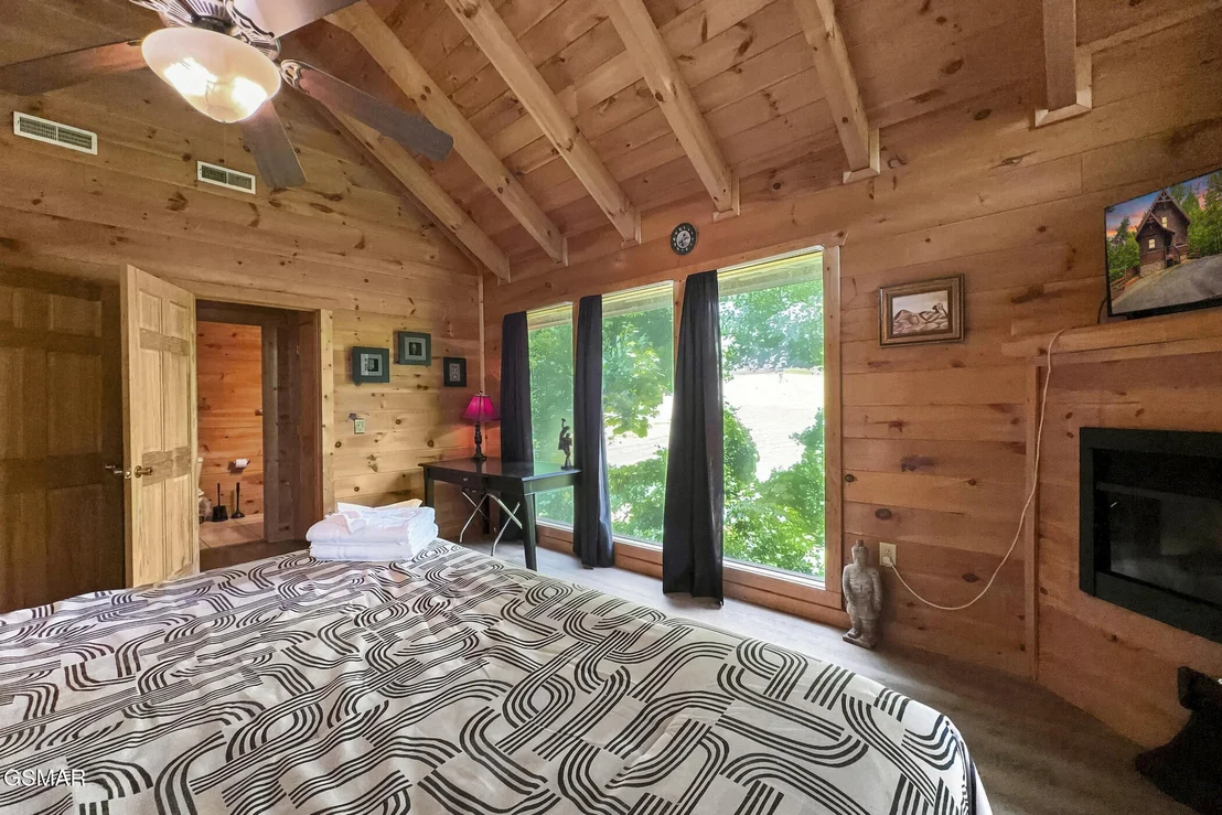 Photo of 2416 Balsam Circle