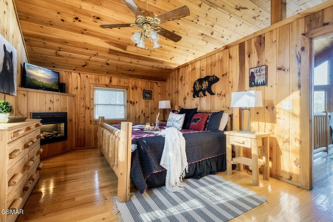 Photo of 2775 Overholt Trail