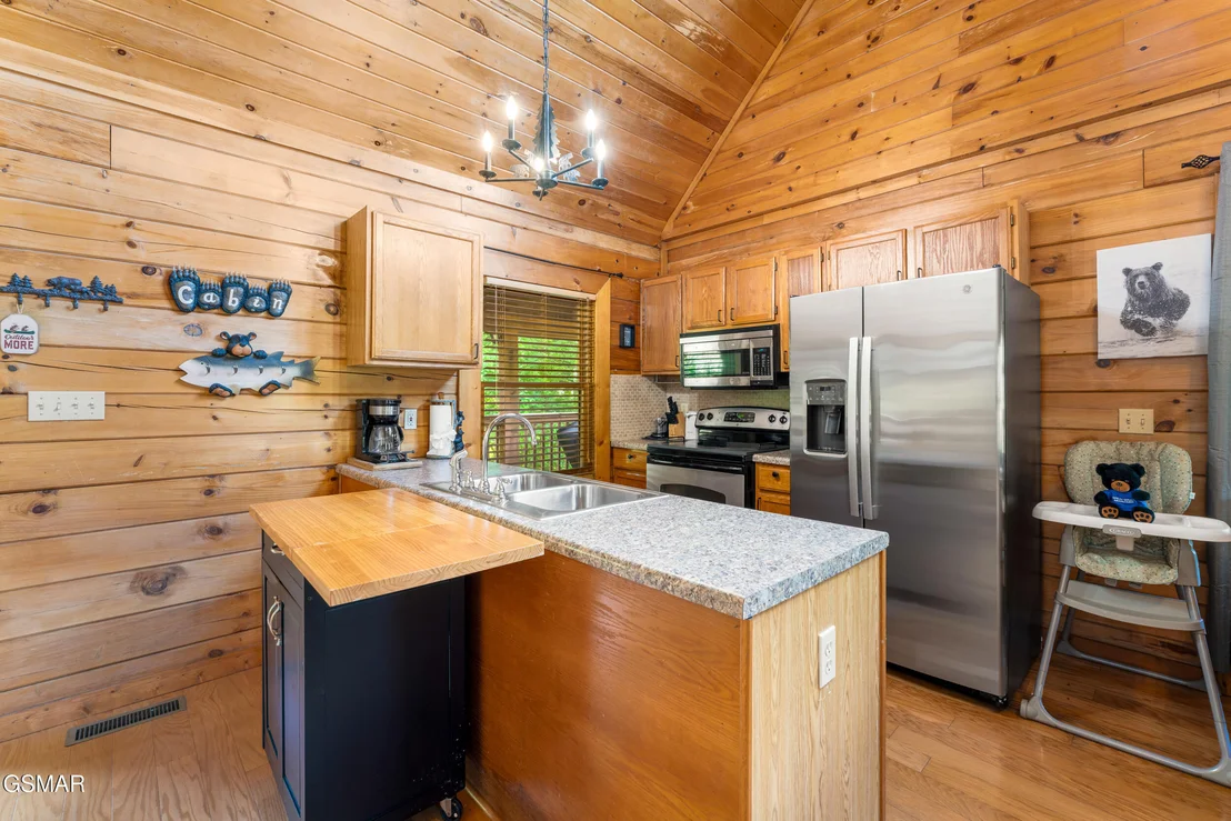 Photo of 1810 Trout Way