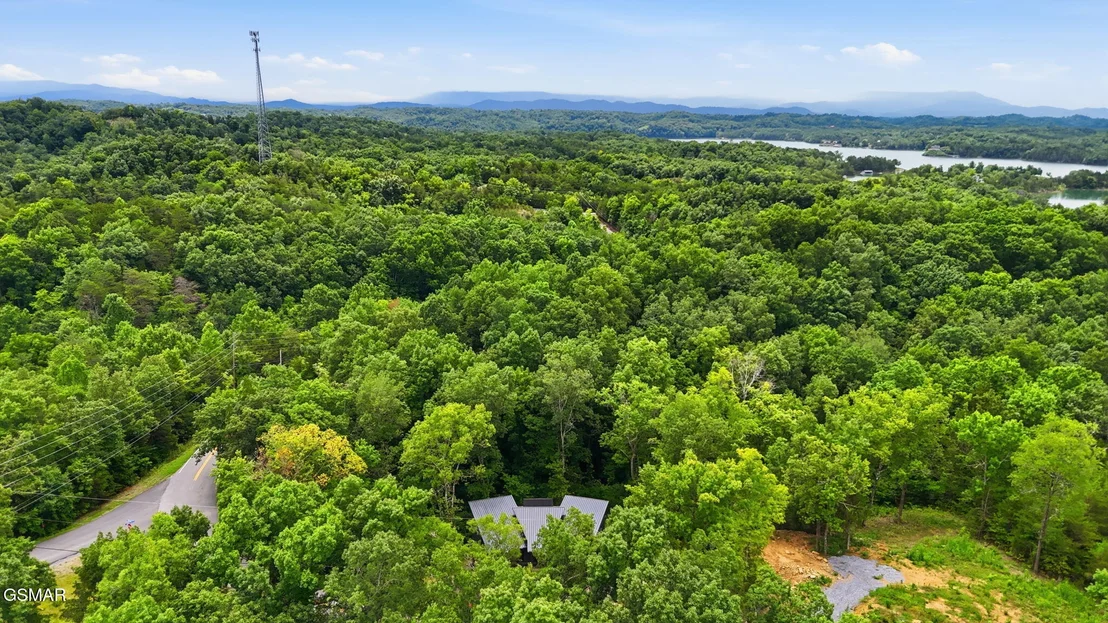 Photo of 1079 Pleasure Road