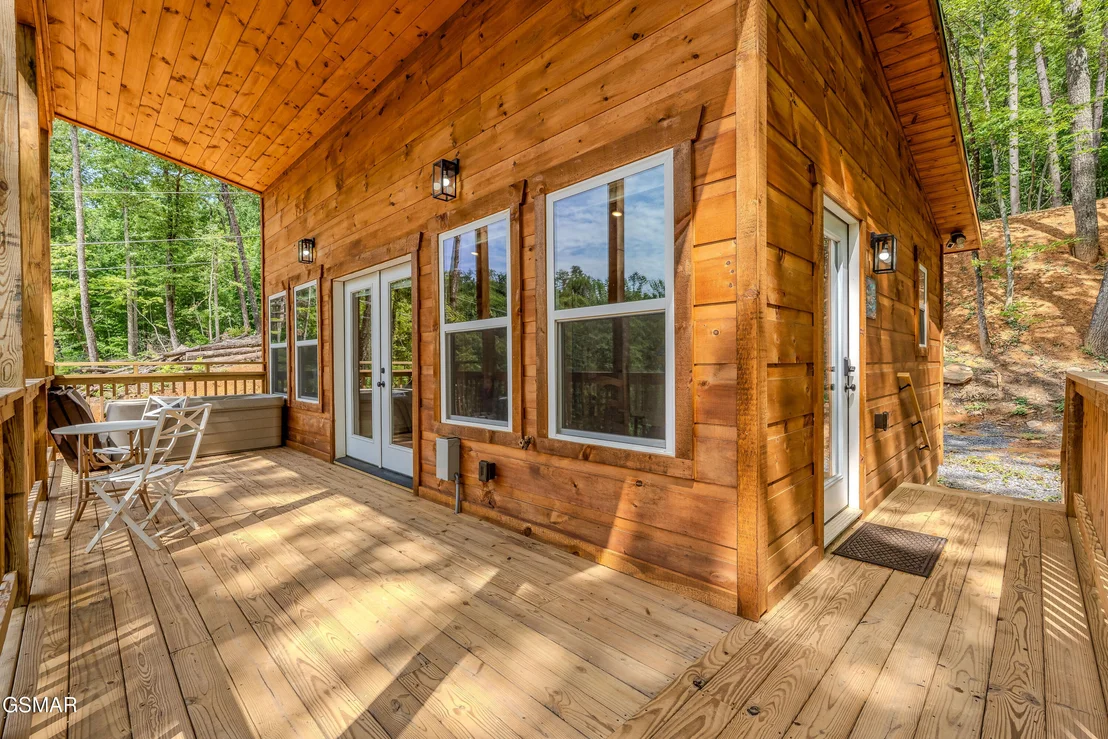 Photo of 2122&2128 Bluff Mountain Road