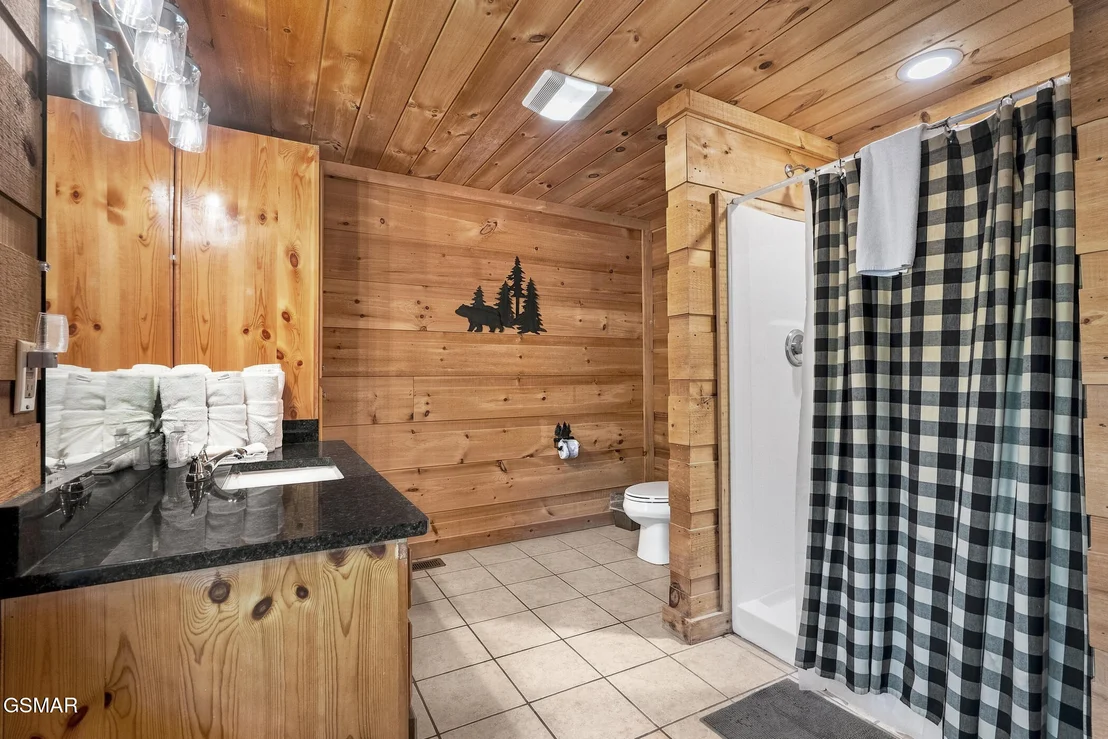 Photo of 1713 Bear View Road