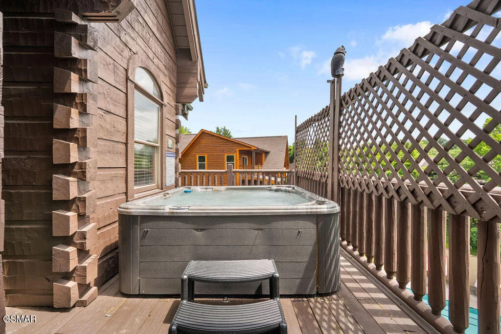 Photo of 326 Alpine Mountain Way