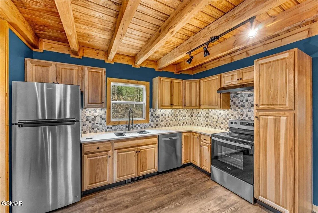 Photo of 2321 Willow Lane