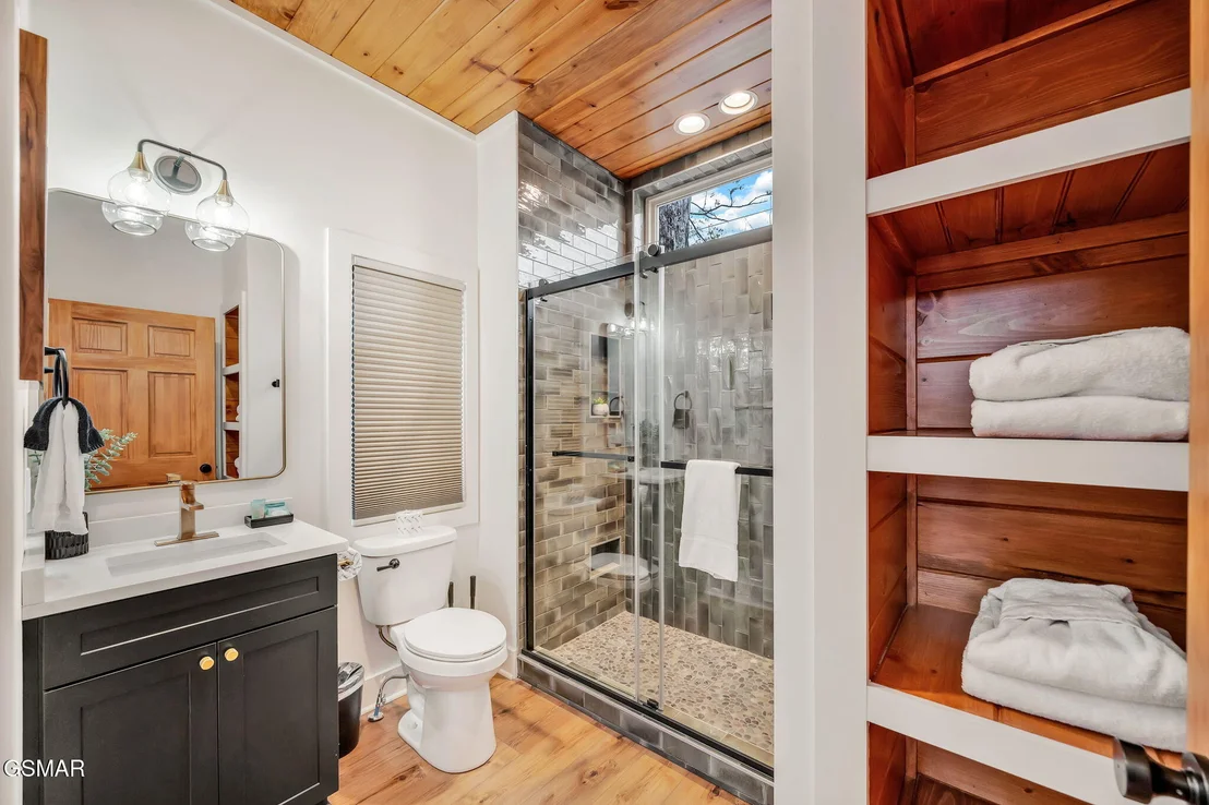 Photo of Unit UNIT3 at 2385 Forge Hideaway Loop