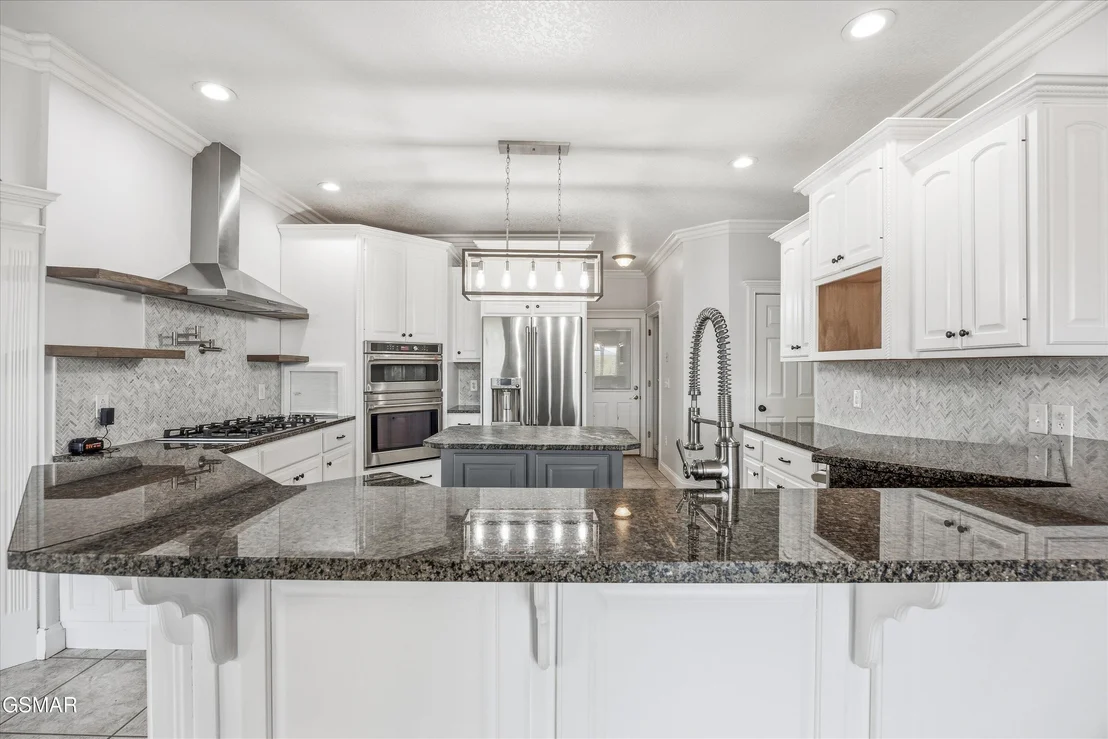 Photo of 339 Riverdale Drive