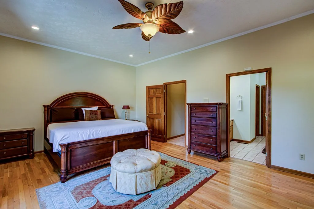 Photo of 1448 Peach Tree Street
