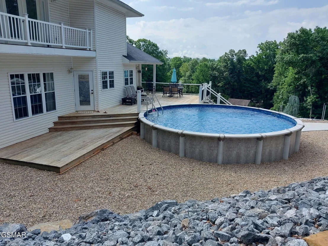 Photo of 917 Crickett Drive