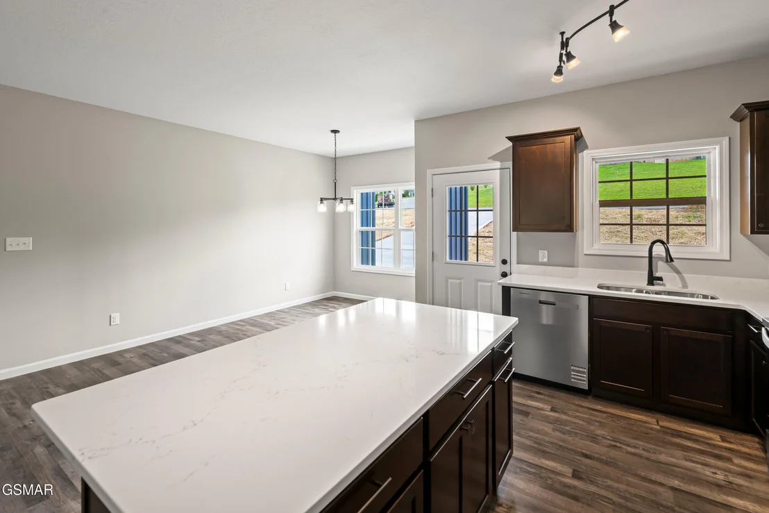 Photo of 2102 Kings View Loop