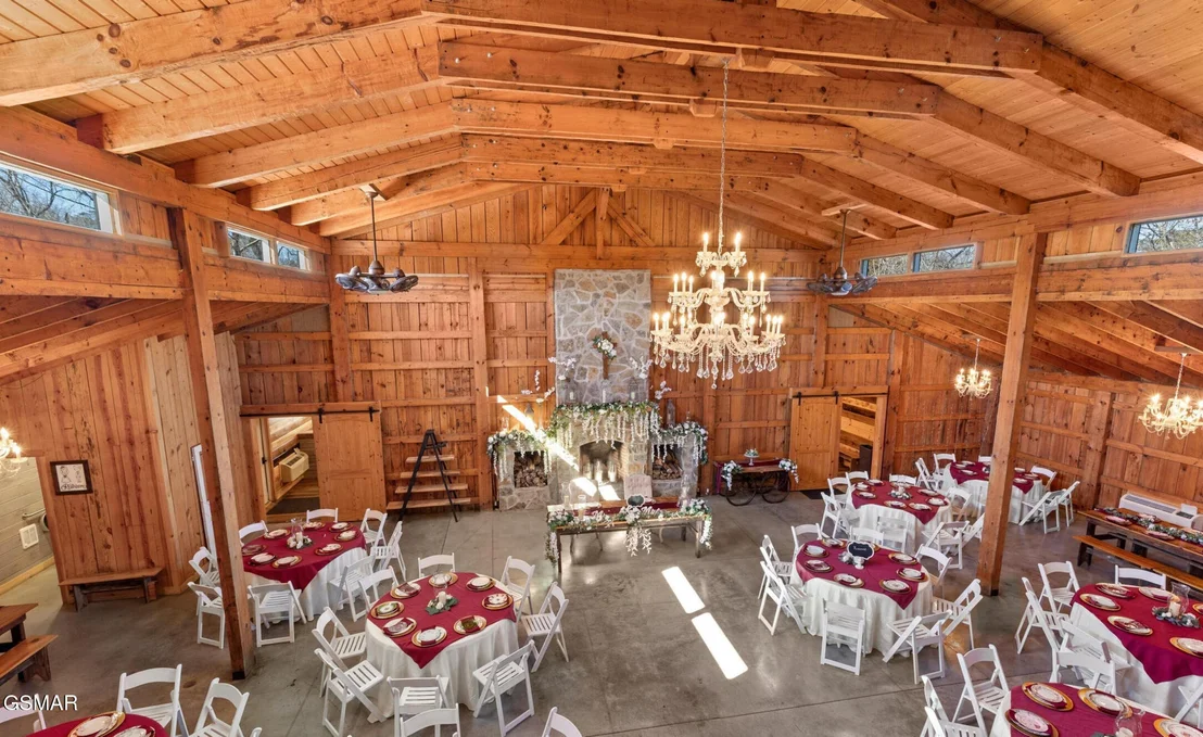 Photo of 740 Pollard Road