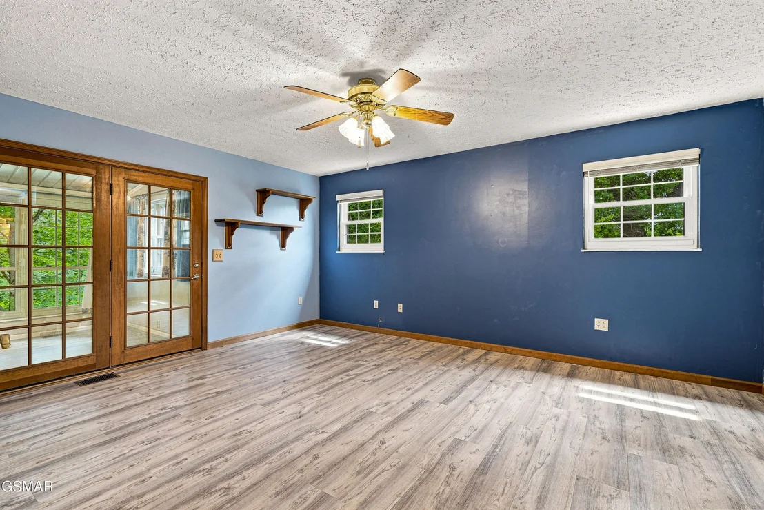 Photo of 2459 Amanda Lane
