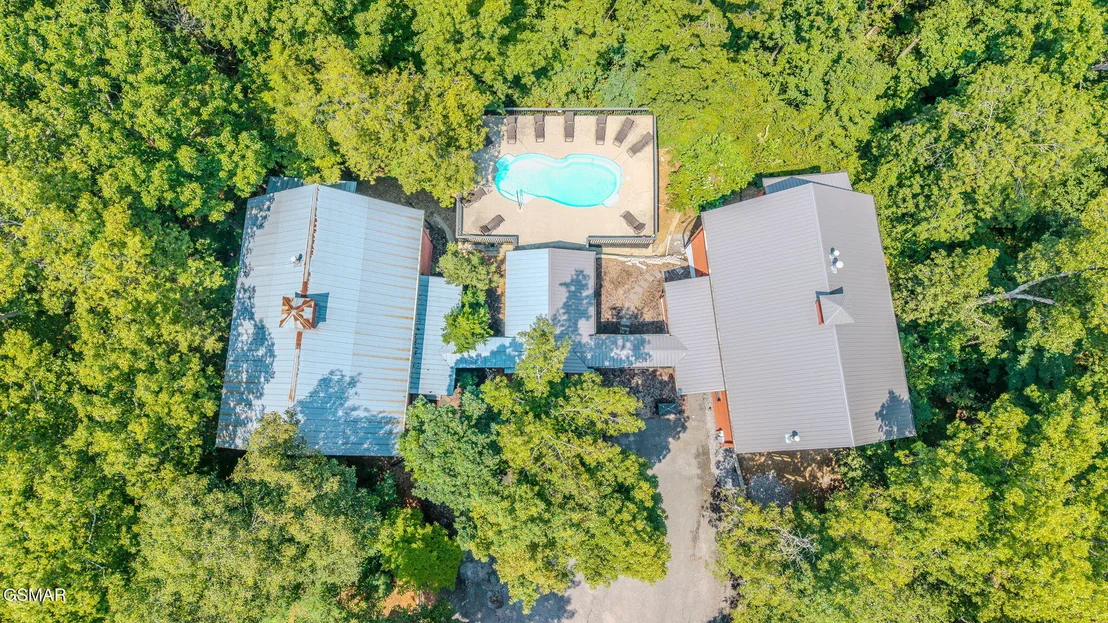 Photo of 852 Bear Run Way