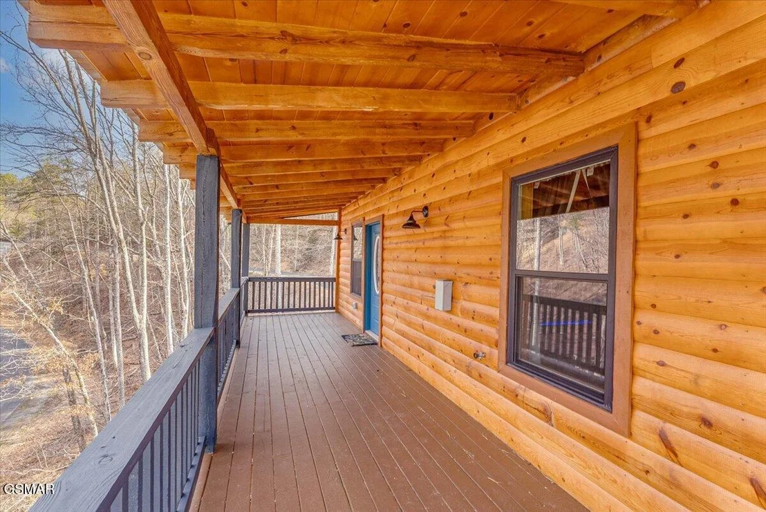 Photo of 2321 Willow Lane