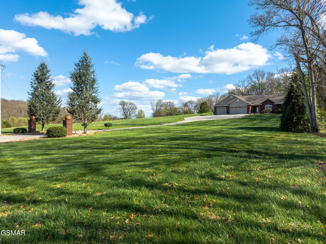 Photo of 225 Piney Road