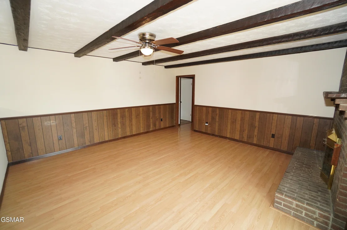 Photo of 633 Shaver Drive