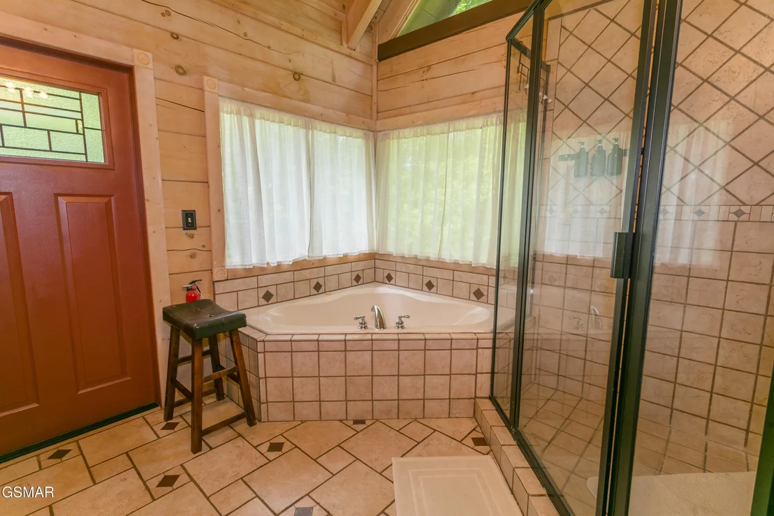 Photo of 4482 Whetstone Road