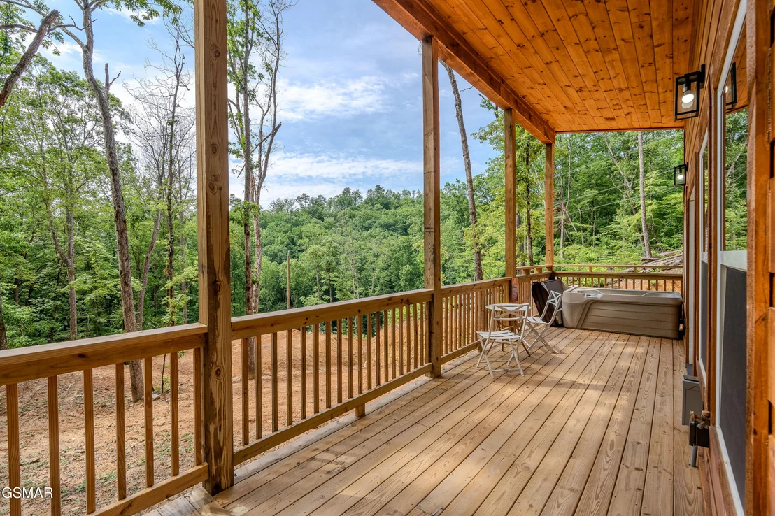 Photo of 2122&2128 Bluff Mountain Road