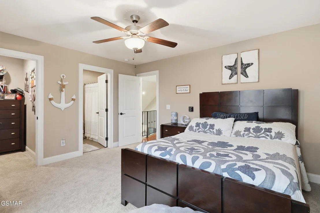 Photo of 705 Waters Edge