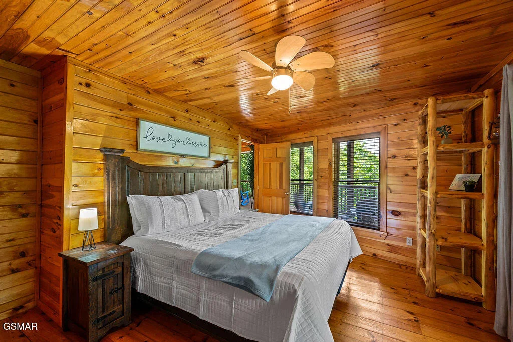 Photo of 2420 Sunset Road